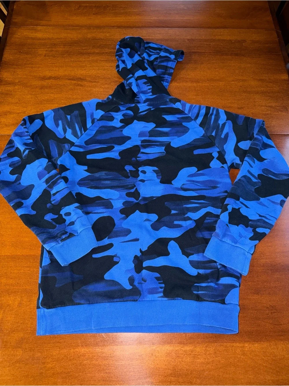 Under Armour Boys Youth XL Blue Black Camo Fleece Pullover Hoodie YXL